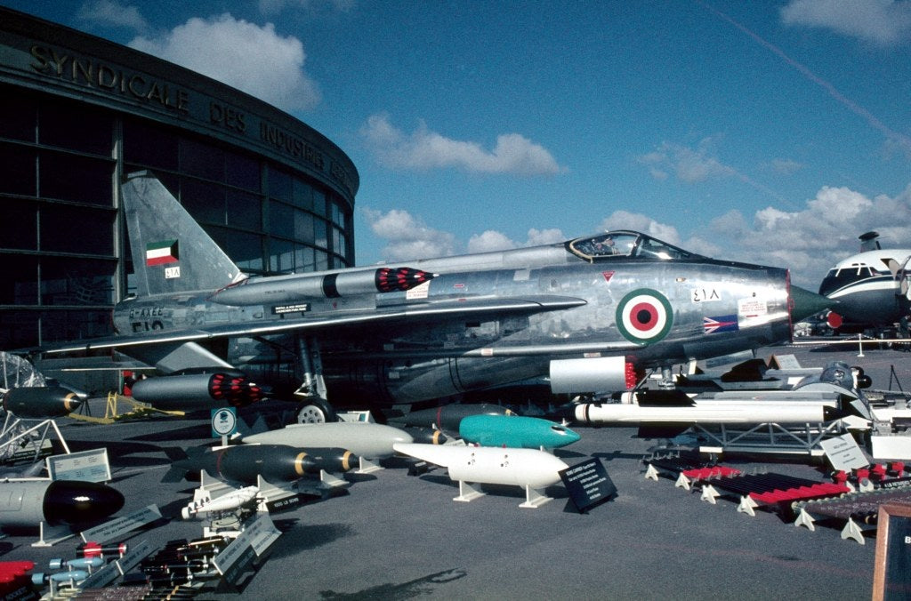 1/72 English Electric Lightning Overwing Twin JL100 Rocket Packs