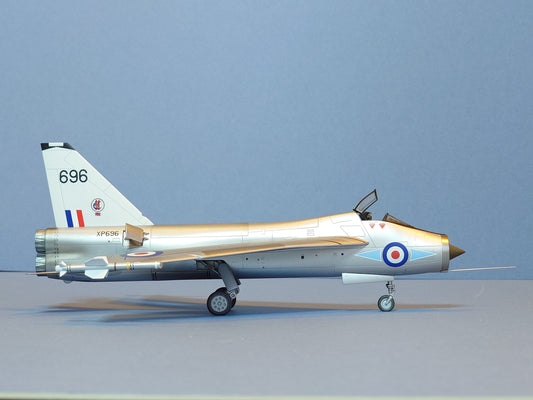 1/72 English Electric Lightning P.8 Conversion