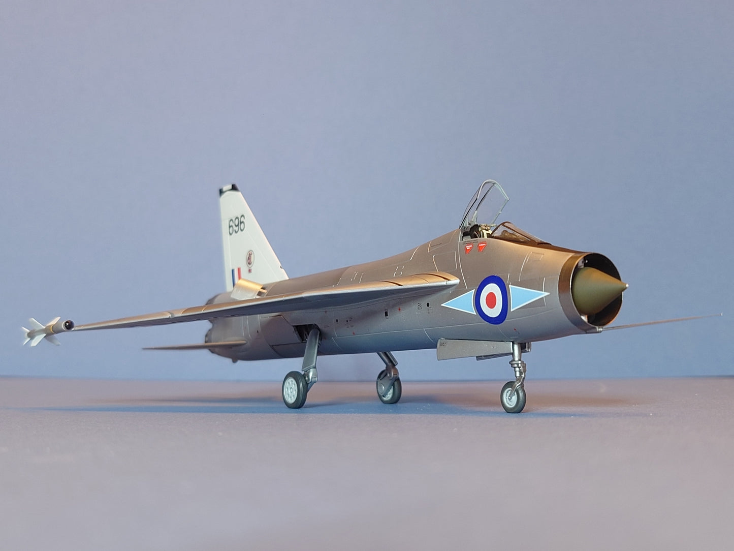 1/72 English Electric Lightning P.8 Conversion