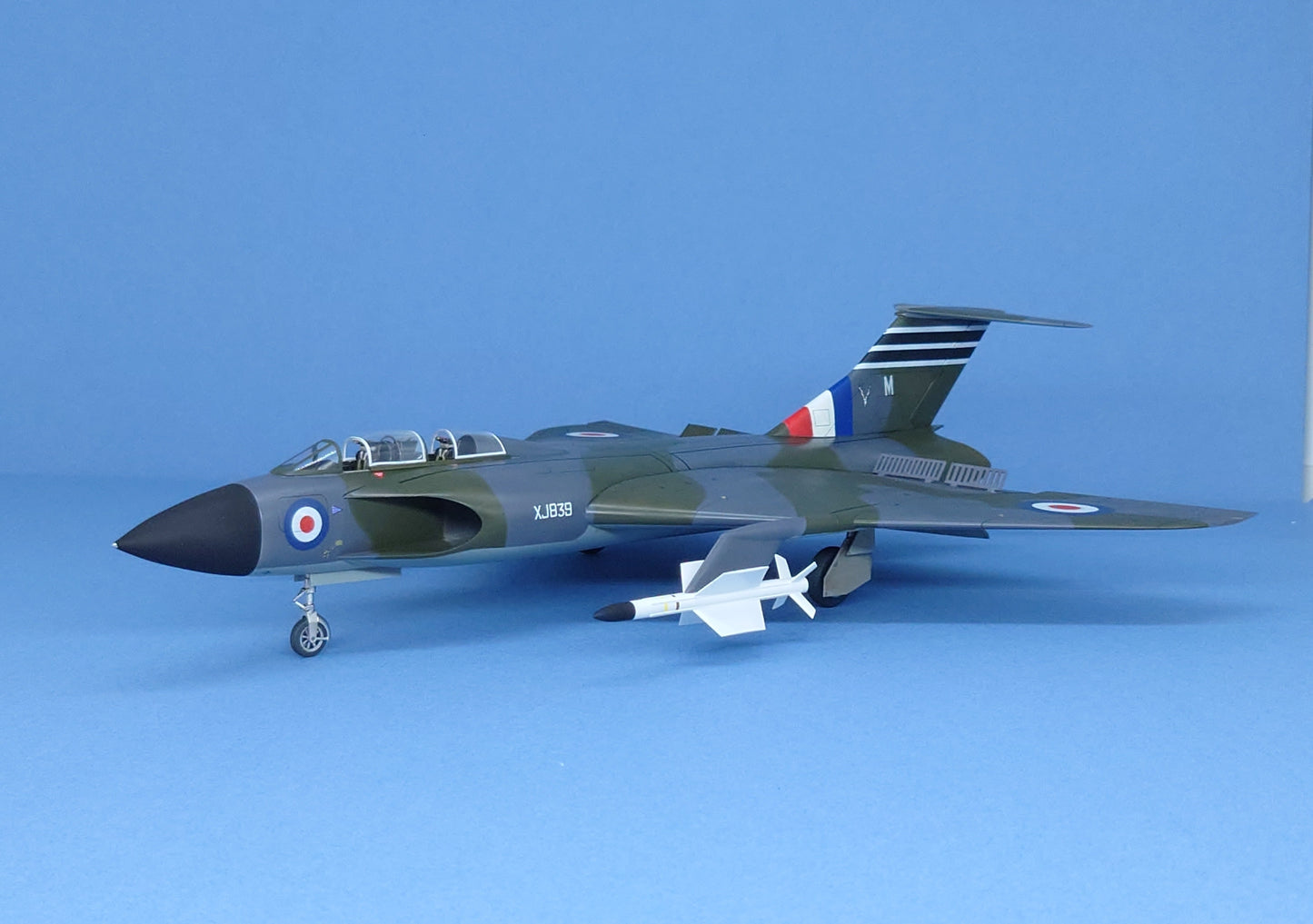 1/72 Gloster P.376 "Thin Wing Javelin"