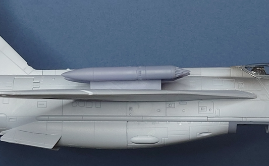 1/72 English Electric Lightning Overwing Twin JL100 Rocket Packs